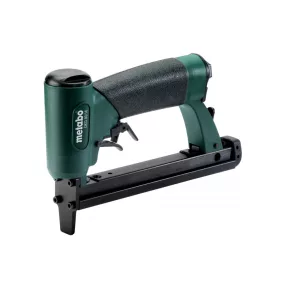 Metabo DKG 80/16 Sőrített levegős tőzőgép